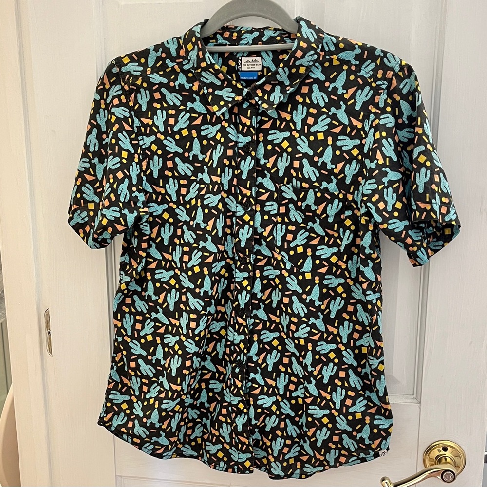 Kavu Party Girl Shirt, Medium, Electric Cactus
